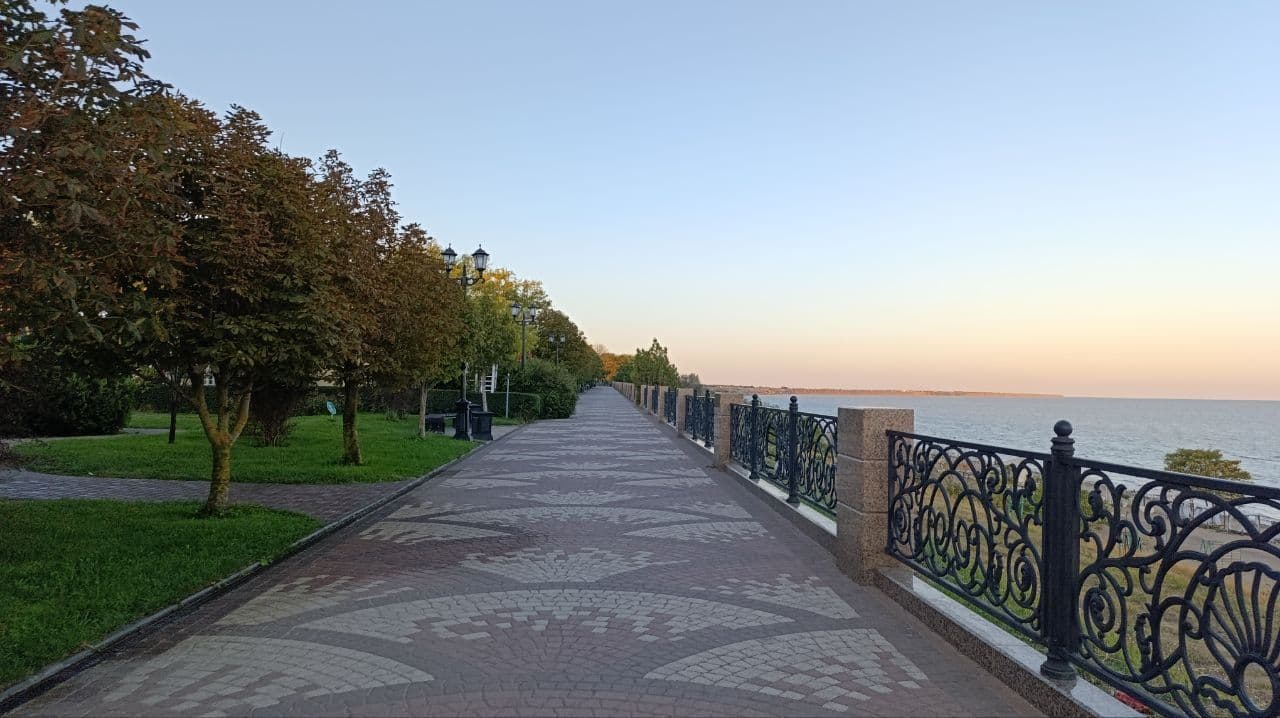 Азовское или Черное? 5 причин выбрать отдых на Азовском море в Ейске